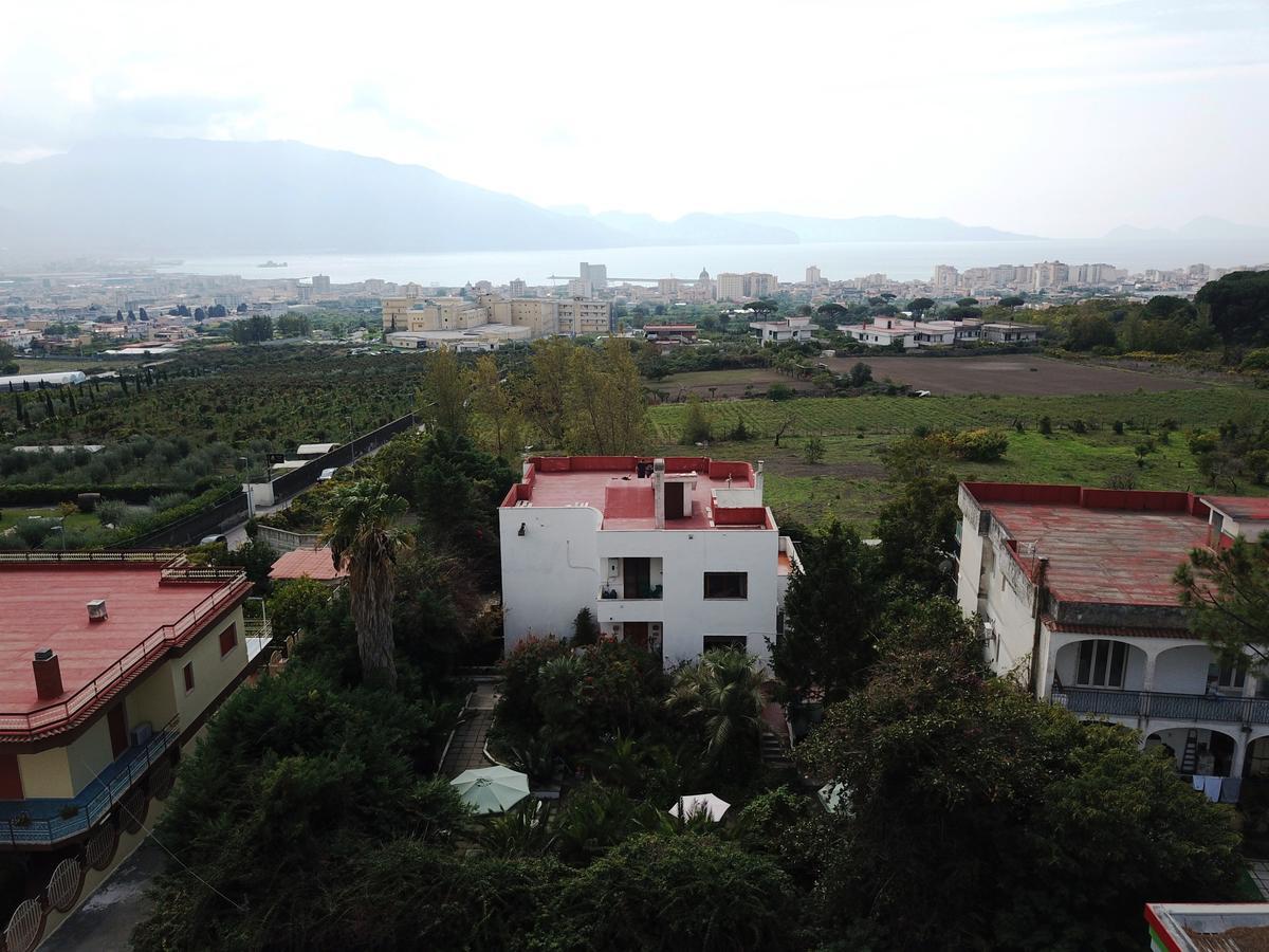 B&B Il Giardino Di Villa Anna Trecase Eksteriør bilde